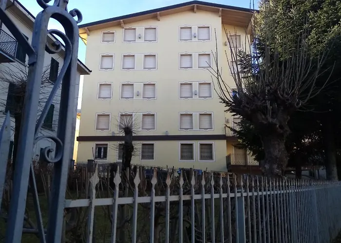 La Tana Dei Tassi Apartman Vidiciatico